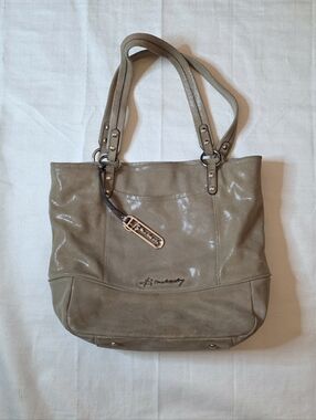 B. Makowsky Taupe Shimmer Lizard Embossed Leather Shoulder Tote Bag Purse